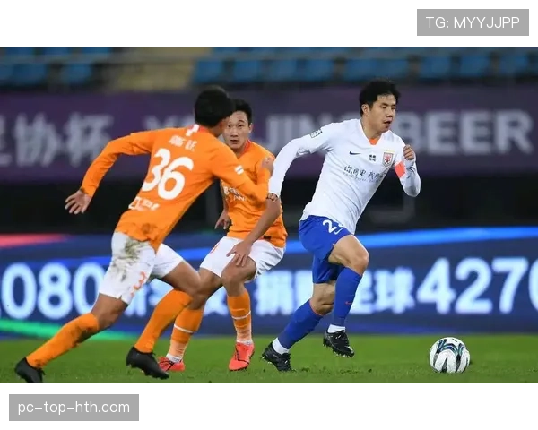 香川真司直塞穿透力提升：中场调度如何撕开防线？